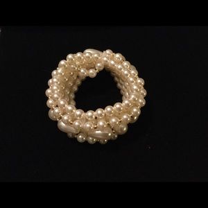 Pearl Bracelet